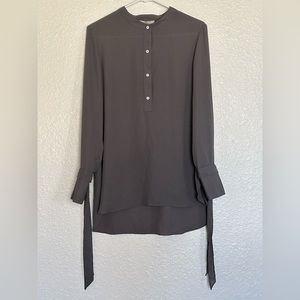 NWOT Charlie Paige Gray Long Sleeve Blouse size. S